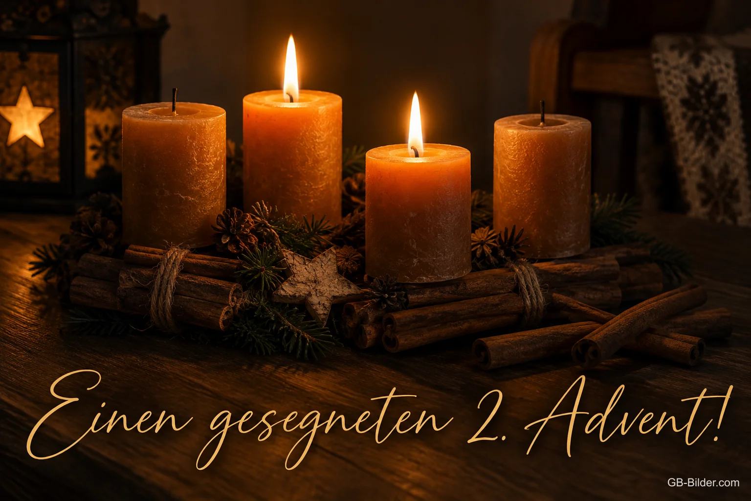 Vier Kerzen auf Zimtstangen, zwei davon brennen, Text: Einen gesegneten 2. Advent! Vier Kerzen auf Zimtstangen, zwei davon brennen, Text: Einen gesegneten 2. Advent!