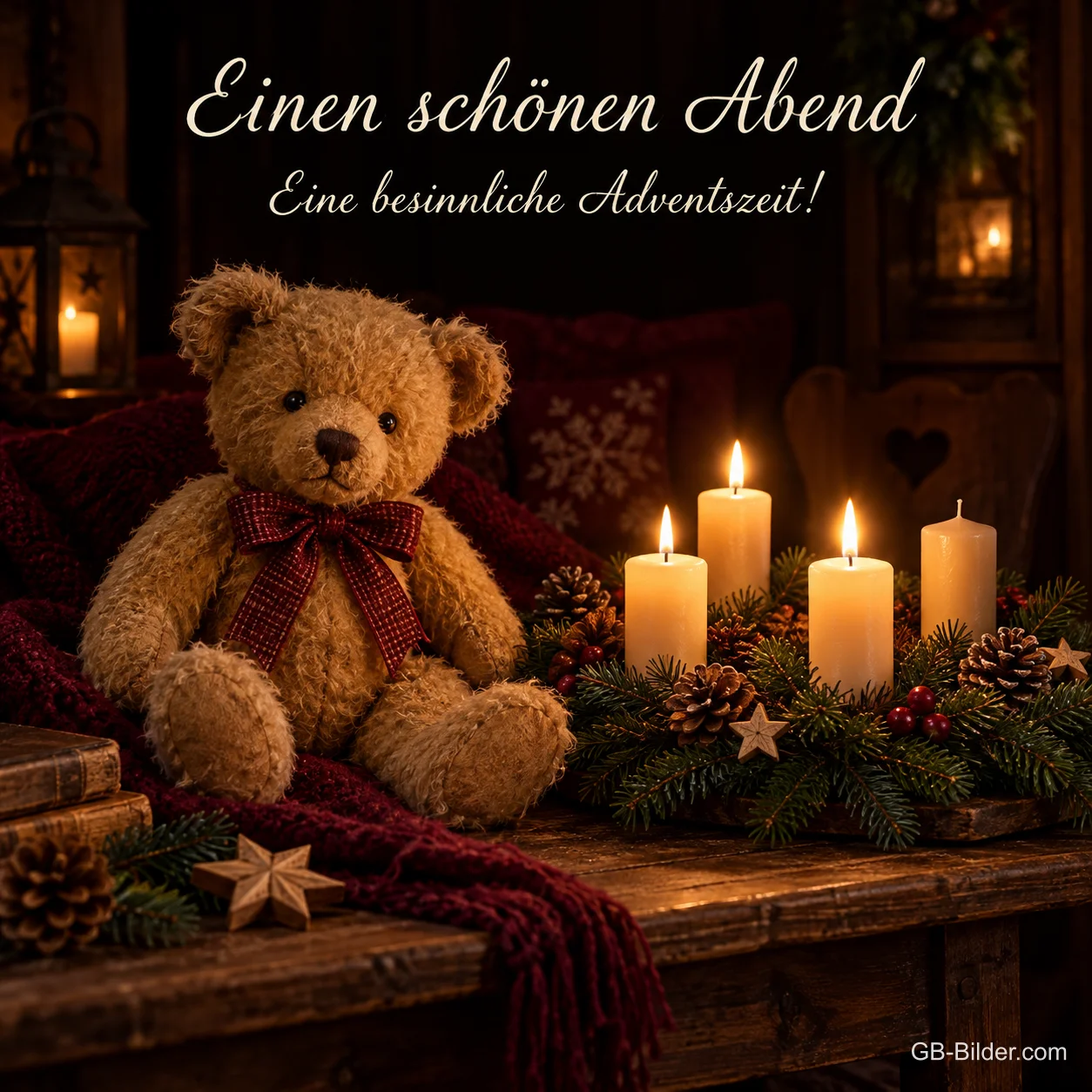 Teddybär mit Schleife neben brennenden Kerzen und Tannengrün, Text: Einen schönen Abend – Eine besinnliche Adventszeit! Teddybär mit Schleife neben brennenden Kerzen und Tannengrün, Text: Einen schönen Abend – Eine besinnliche Adventszeit!