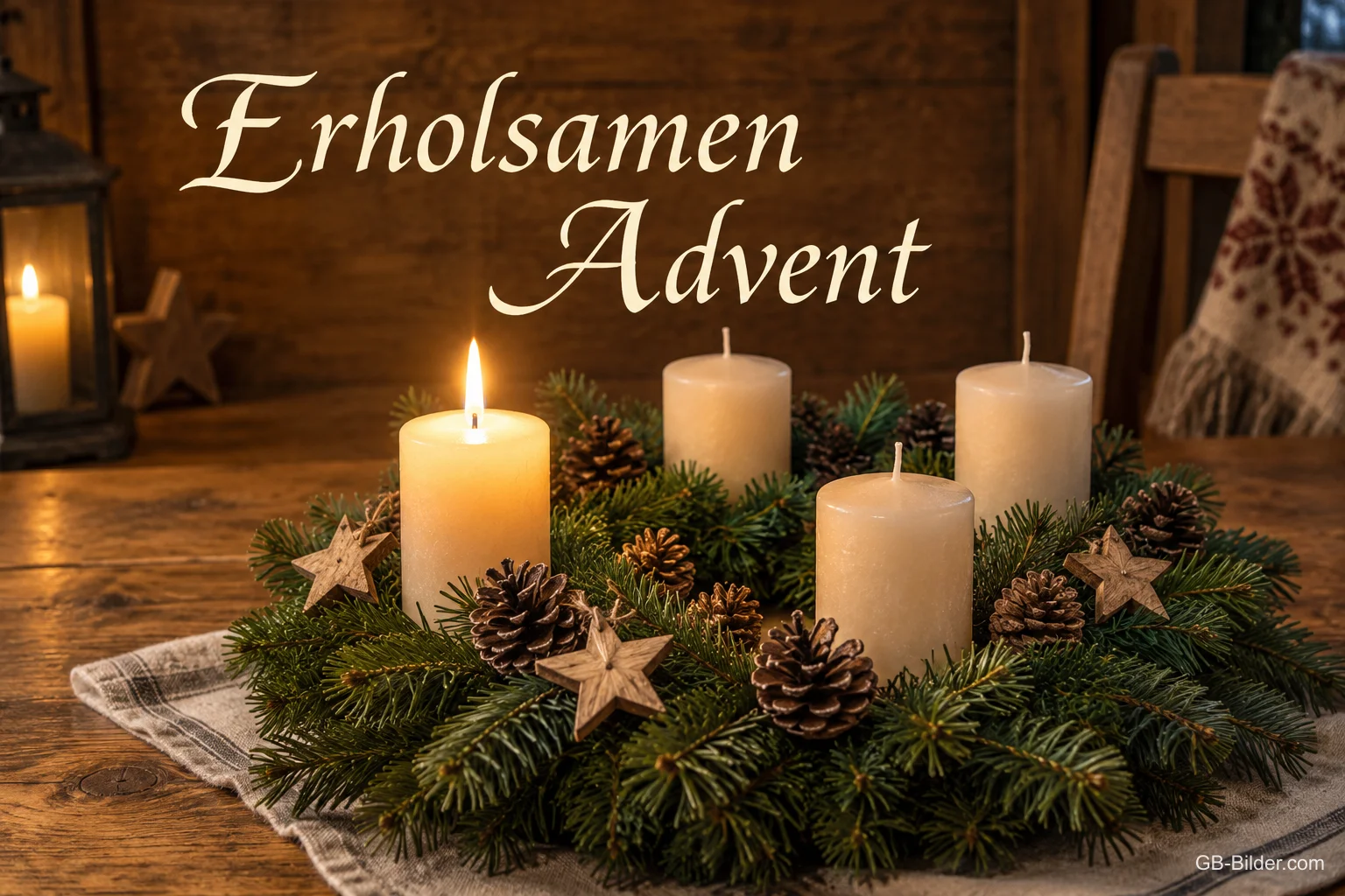 Adventskranz mit weißen Kerzen, eine brennt, Text: Erholsamen Advent Adventskranz mit weißen Kerzen, eine brennt, Text: Erholsamen Advent