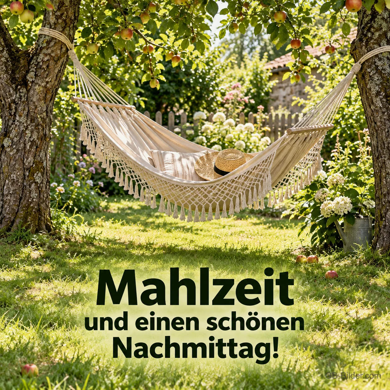 Hängematte zwischen Apfelbäumen, Text: Mahlzeit und einen schönen Nachmittag! Hängematte zwischen Apfelbäumen, Text: Mahlzeit und einen schönen Nachmittag!