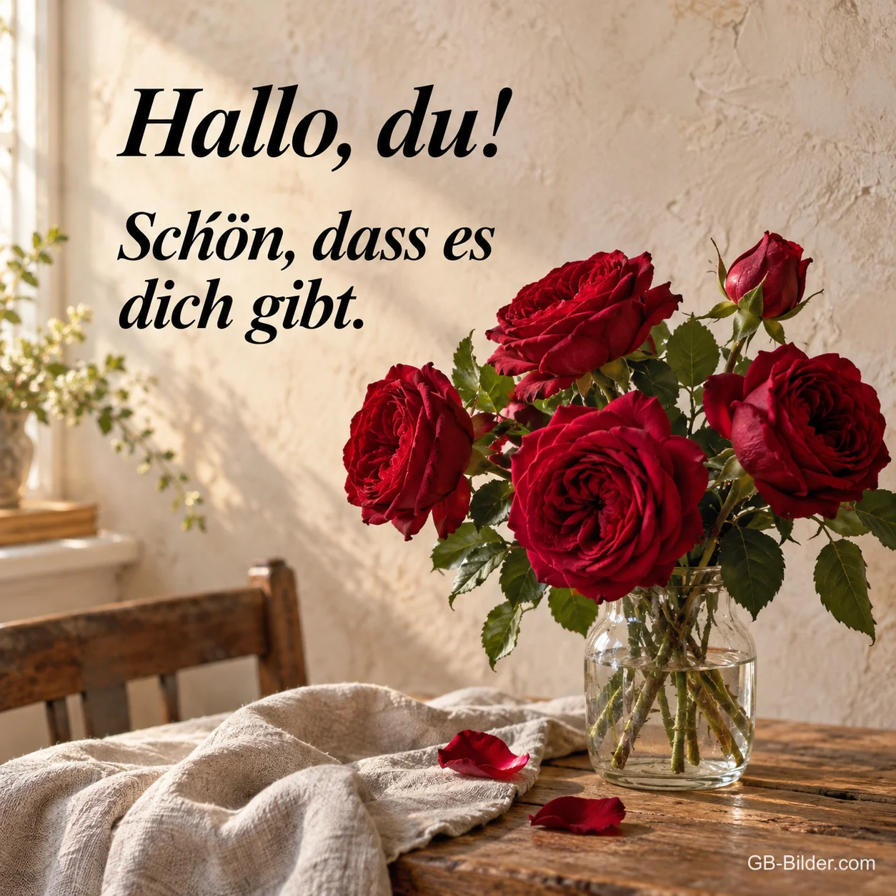 Rote Rosen in einer Vase, Text: Hallo, du! Schön, dass es dich gibt.